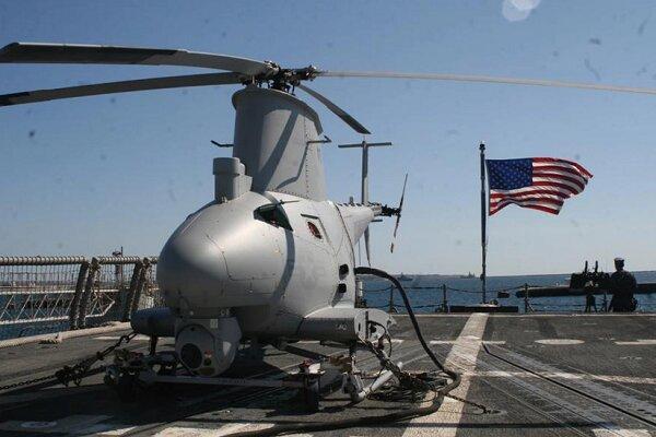 بالگرد نیروی دریایی آمریکا پس از سقوط به قعر دریا فرو رفت